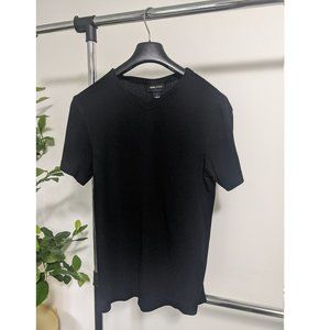 H&M L.O.G.G. Large plain black vneck tshirt thick material